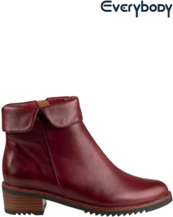 Everybody Betty Enkellaarzen