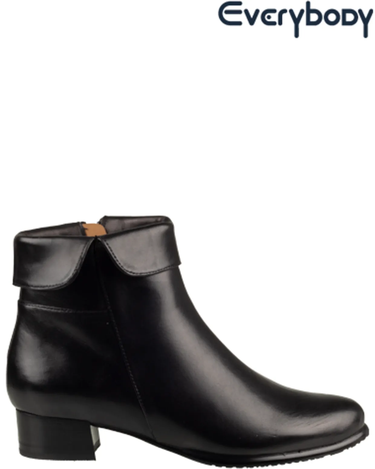 Everybody Brittney Enkellaarzen