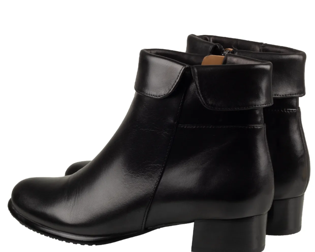 Everybody Brittney Enkellaarzen