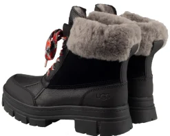 UGG Ashton Addie Enkellaarzen