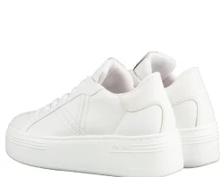 VIA VAI Isa Layne Sneakers